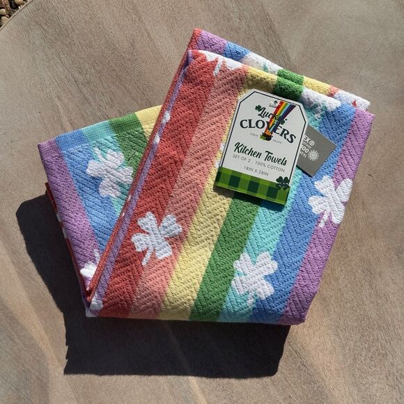 Lucky Clover Set of 2 Kitchen Towels Rainbow Saint Patricks Day Clover Towels - Picture 6 of 6